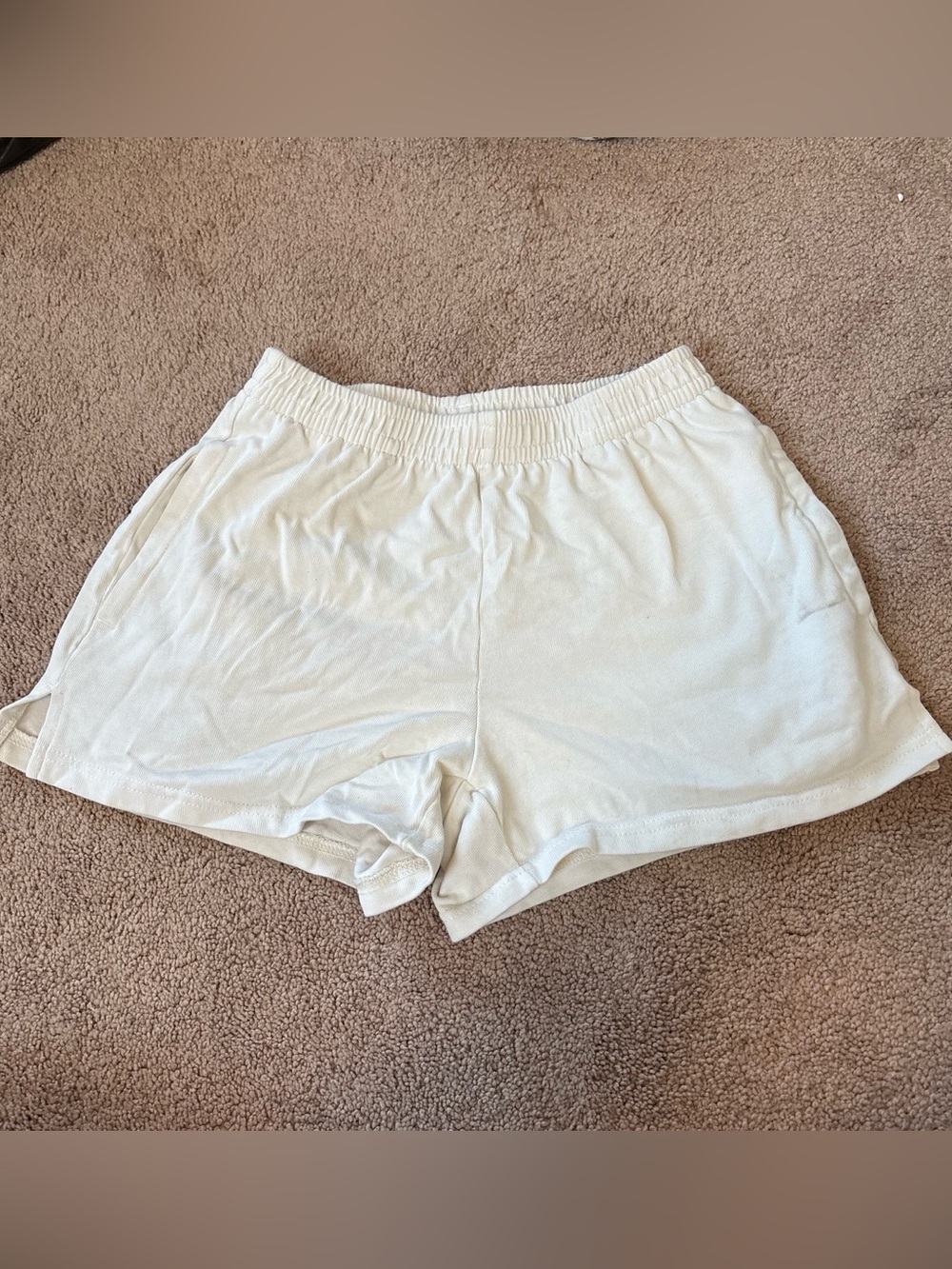 wild fable White Elastic-Waist Athletic Lounge Shorts